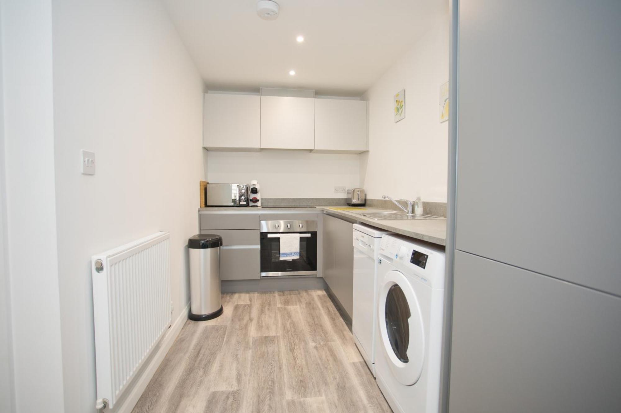 Sea Air - 2 Bedrooms - Parking - Mins To Beach Bournemouth Zewnętrze zdjęcie