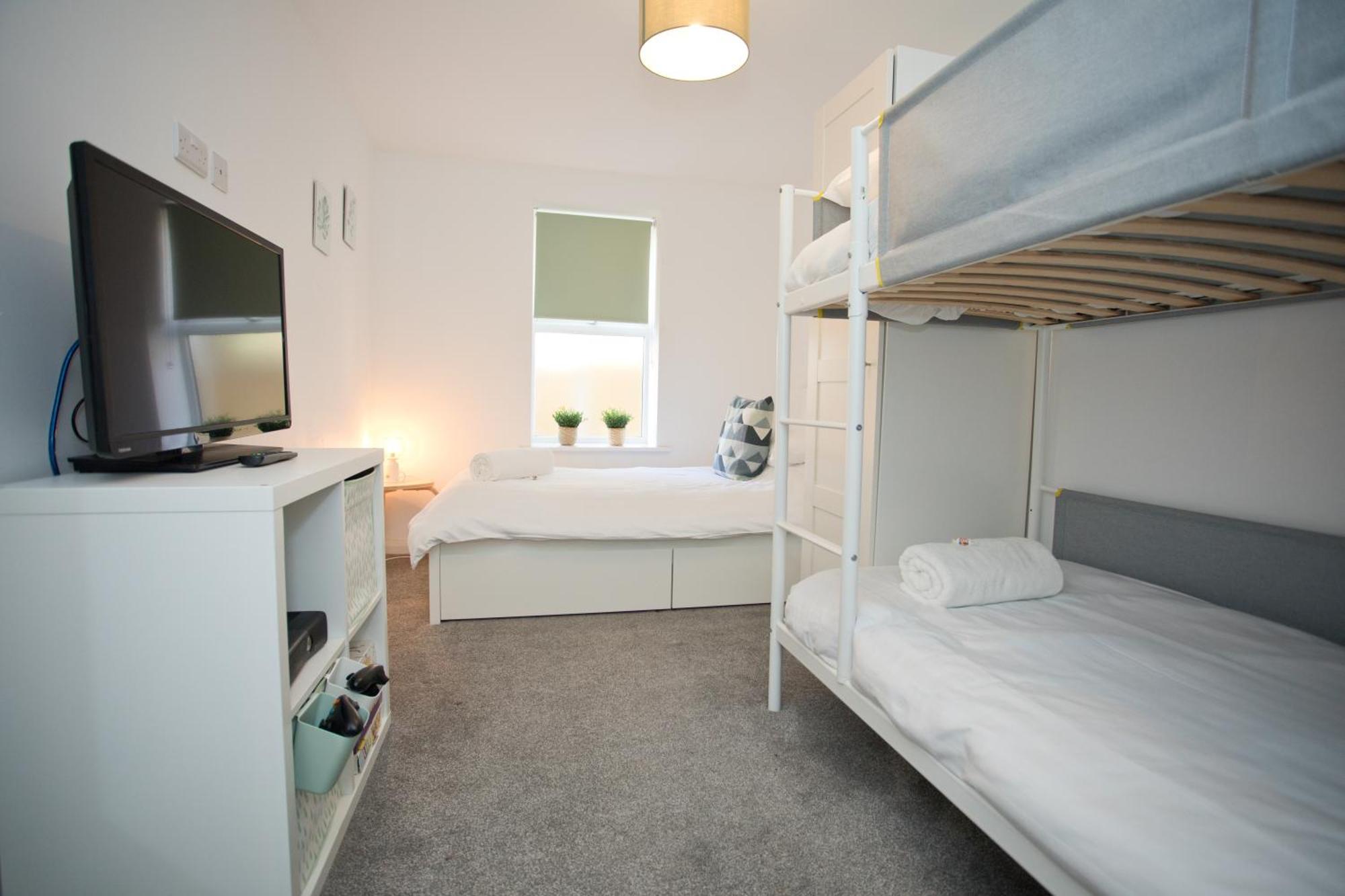Sea Air - 2 Bedrooms - Parking - Mins To Beach Bournemouth Zewnętrze zdjęcie